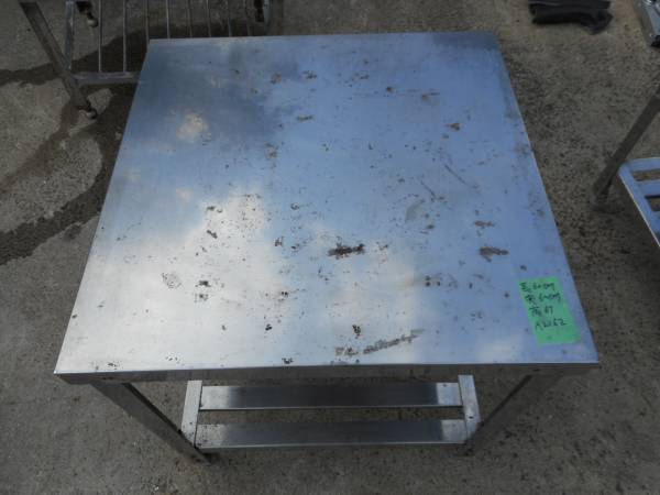 A2162　中古作業台　幅60ｃｍ奥60ｃｍ高さ67ｃｍ