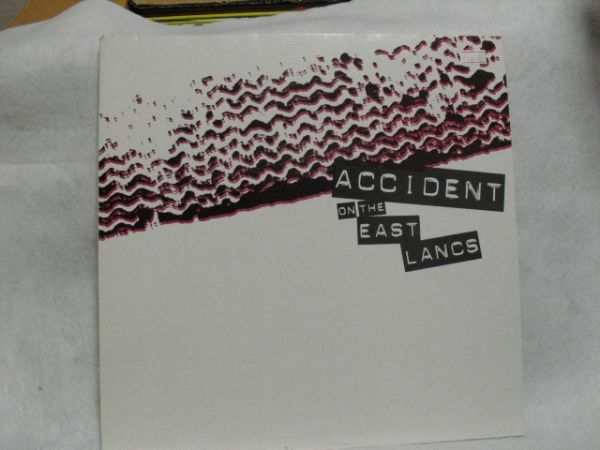 accident on the east lancs punk rock　ゆうパック８０サイズ