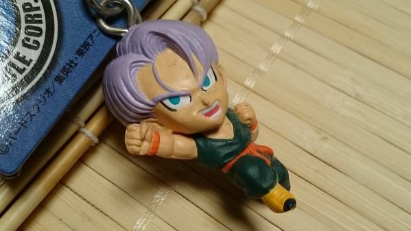 トランクス ★ ドラゴンボールZ フィギュアキーホルダー