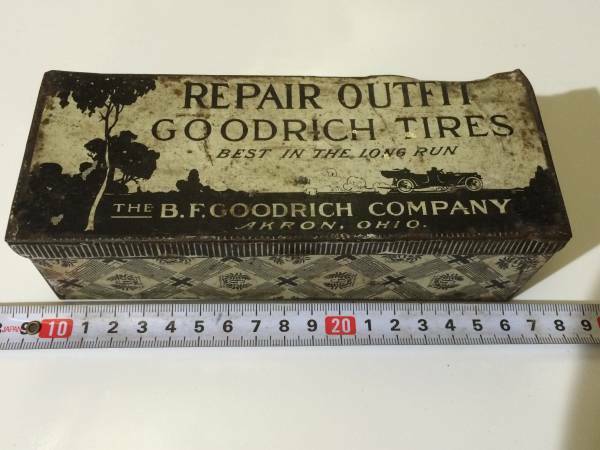 B.F GOODRICH TIRE ビンテージ缶　アンティーク看板OILオイル