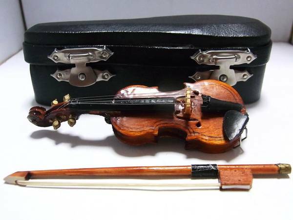 《美術品》バイオリン 精巧なミニチュア アンティークアート 弦楽器 8cm