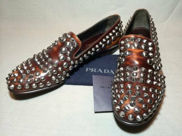 新品 プラダ スタッズ レザー シューズ 8 ブラウン 茶 prada 本革 靴