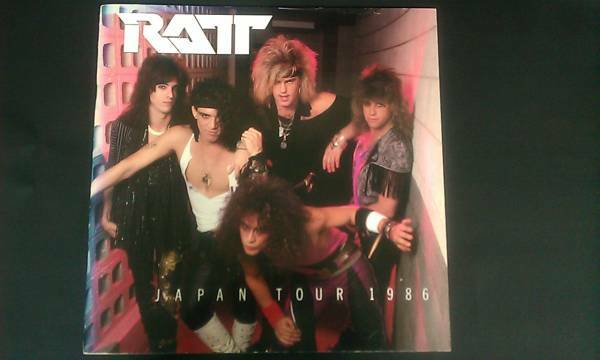 RATT　1986 年ツアーパンフレット中古