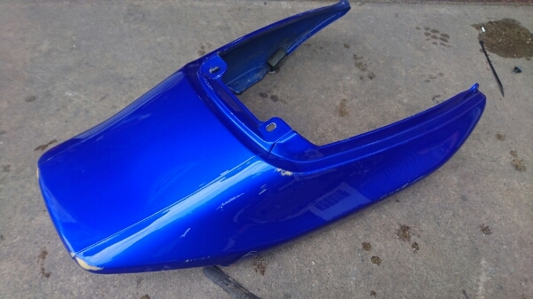 希少な純正部品 ホンダ (HONDA CB400SF NC31) テールカウル シートカウル 青色