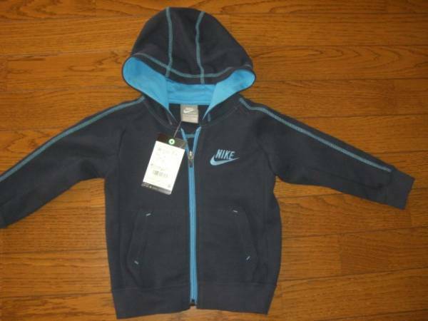 ☆新品　ＮＩＫＥ　パーカー　１００（紺）　☆