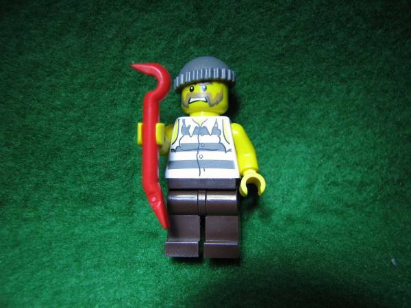 ☆レゴ-LEGO★フィグ★武器バールを持った髭面泥棒★悪人★新品