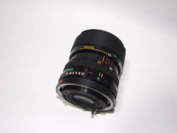 キャノン　ニューＦＤ　３５－７０㎜　Ｆ３，５－４，５