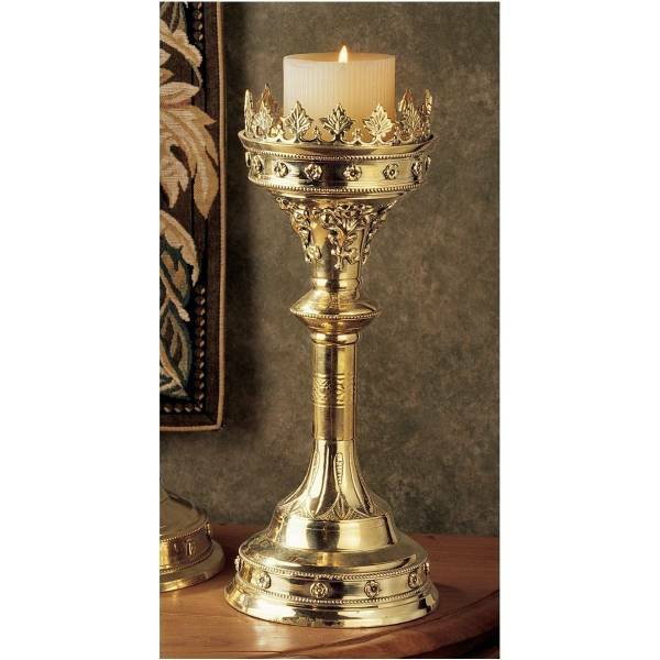 真鍮のキャンドルホルダー 西洋彫刻洋風燭台蝋燭立てオブジェ装飾品置物雑貨家具中世ヨーロッパ調度品家具小物クラシックデザイン雑貨飾り