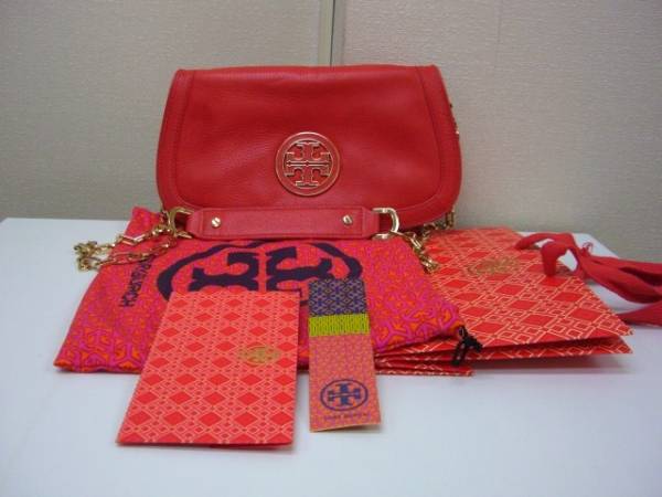 ◆（新品同様） トリーバーチ アマンダ ロゴ クラッチ バッグ◆