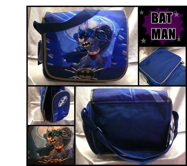 アメリカ直輸入　バットマン　メッセンジャーバッグ　マーベル　輸入雑貨　鞄　アメコミヒーロー　MARVEL　アベンジャーズ　BATMAN　男の子