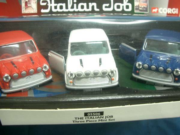 当時物　CORGI　THE Italian Job / ザ・イタリアンジョブ　ミニ・クーパー３台セット　未使用品（大）