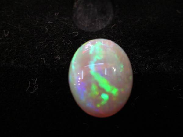 お得！税込格 宝石問屋専門店 お得 ！新品 オーストラリア　オパール ルース ６．１０ｃｔ　宅急便送料110円