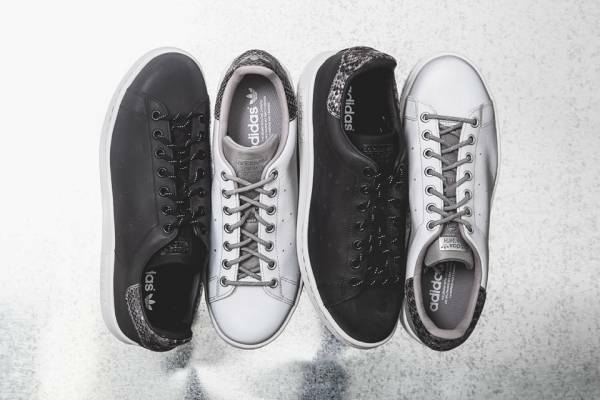 ADIDAS ORIGINALS STAN SMITH. REFLECTIVE PACK.　black 7.5